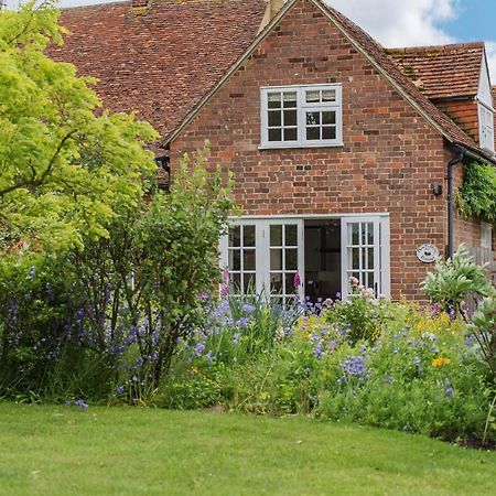 Plum Pudding Stables By Bloom Stays Faversham Eksteriør bilde